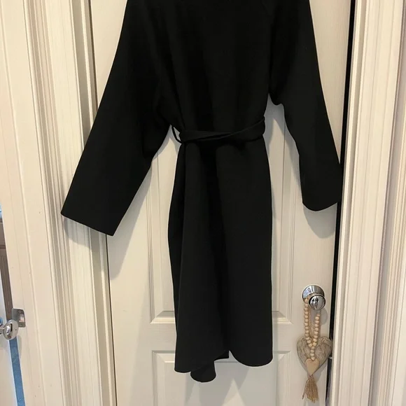 GENTLE HERD - women’s wool black coat / size 2x - Picture 5 of 9